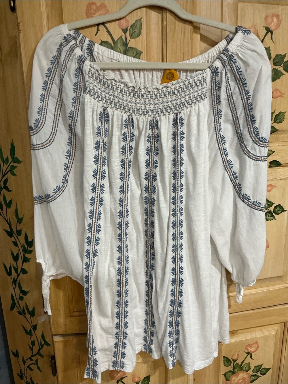 Size L  Ruby Road boho style top in white cotton with smocking in blue n tan